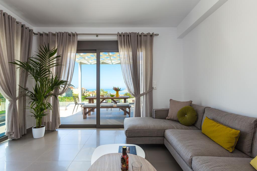 Eolia Iconic Villa, Walking Distance To The Beach, By Thinkvilla Pánormos Extérieur photo