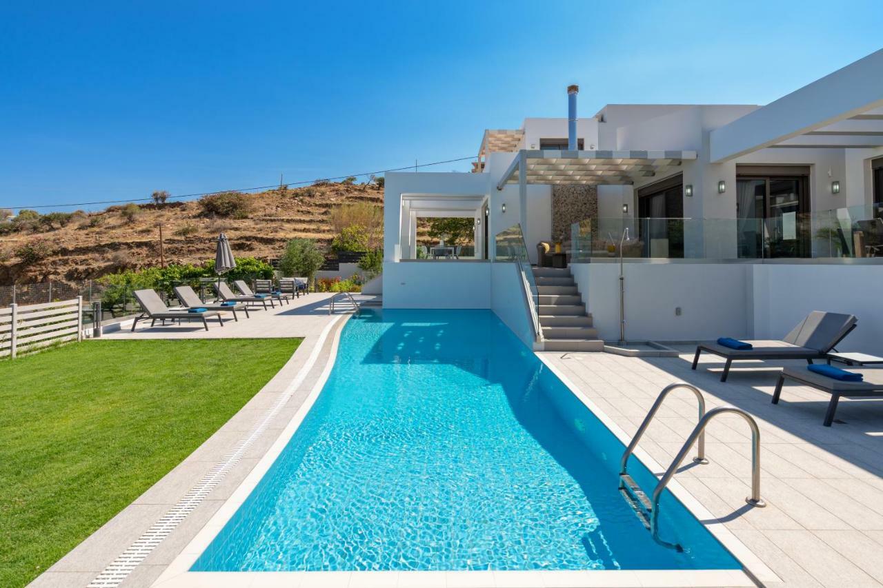 Eolia Iconic Villa, Walking Distance To The Beach, By Thinkvilla Pánormos Extérieur photo