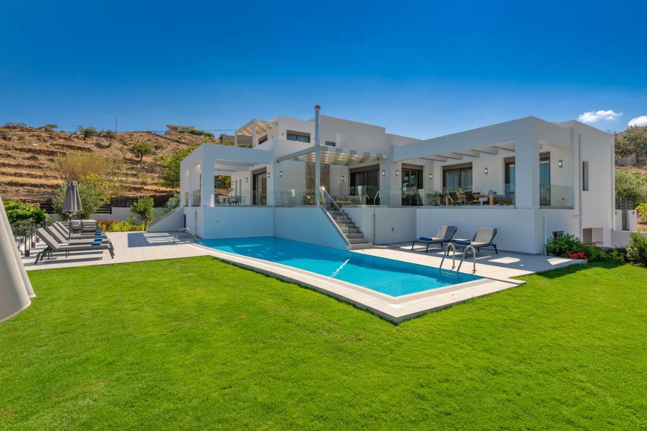 Eolia Iconic Villa, Walking Distance To The Beach, By Thinkvilla Pánormos Extérieur photo